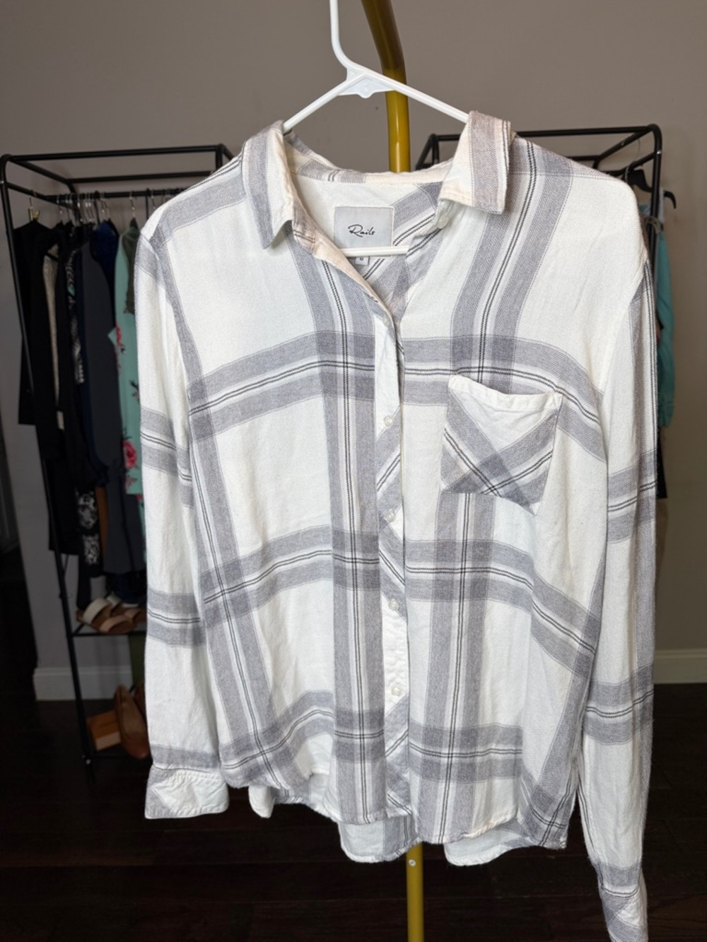 Rails White‎ & Gray Plaid Women’s Button-Down Shirt